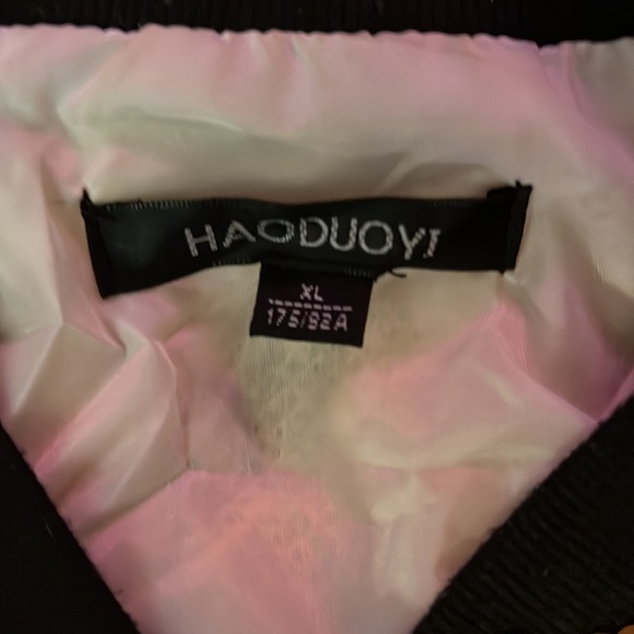 Gold sequin disco bomber jacket - Picture 7 of 8